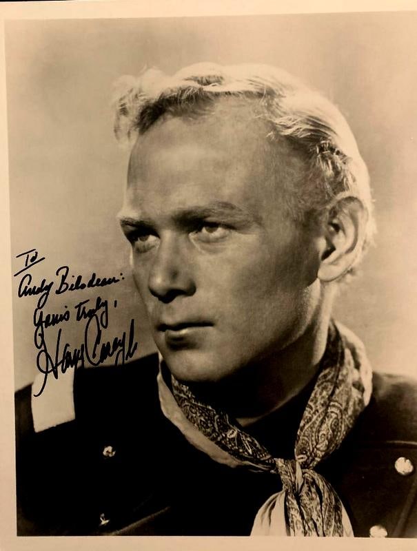 Carey Harry Jr Signed Photo: Henry George Carey Jr. (1921 – 2012) was an American actor. He appeared in more than 90 films, including several John Ford Westerns , as well as numerous television series . Signed and inscribed 8 x