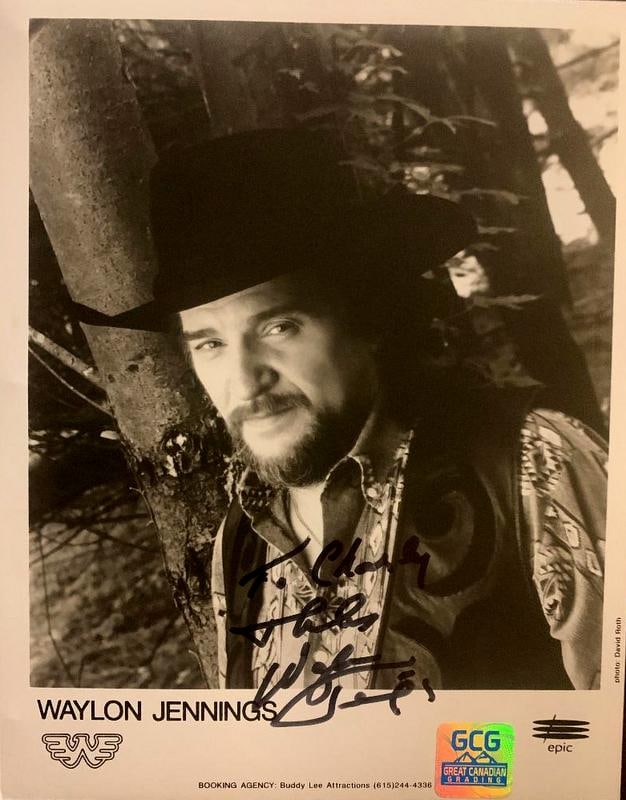 Jennings, Waylon Signed Photo (1 of 1)