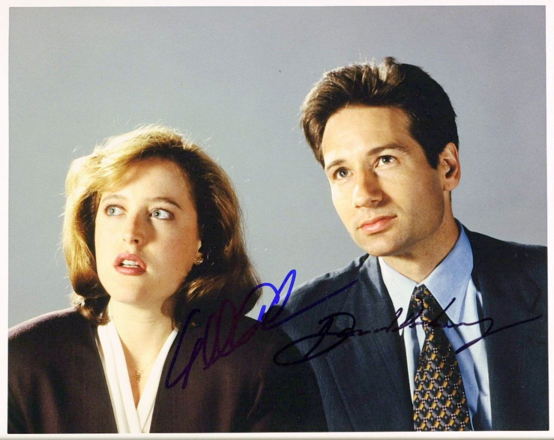 THE X-FILES - Photo Signed DUCHOVNY & ANDERSON: The X-Files. The X-Files was a science fiction drama television series. The program originally aired from 1993 until 2002, spanning nine seasons. Seen as a defining series of its era, The X-Files tapp