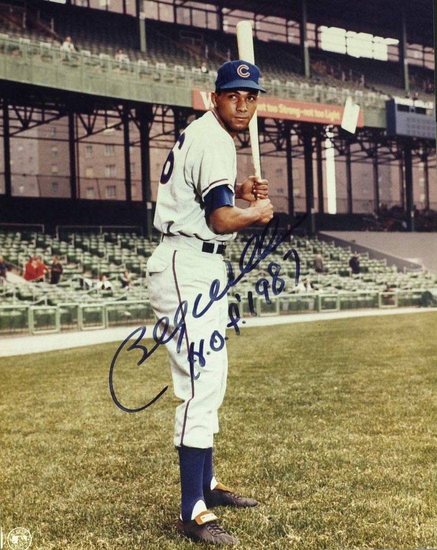 Cub HOFer BILLY WILLIAMS - Photo Signed: Billy Williams (1938- ) Williamsâ€™picture-perfect swing produced 2,711 hits, a .290 career average and 426 home runs. The six-time All-Star was the National League Rookie of the Year in 1961 and