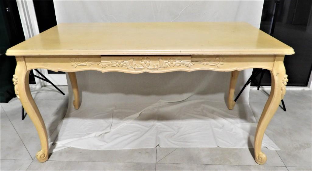 A French Provincial Louis XV style dining table (1 of 3)