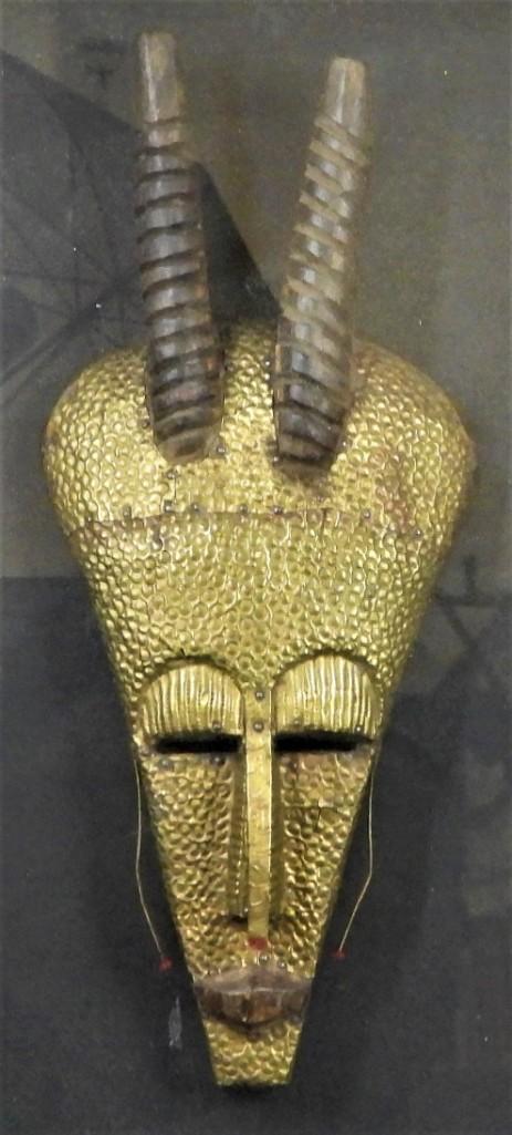 Framed MALINKE MASK (1 of 7)