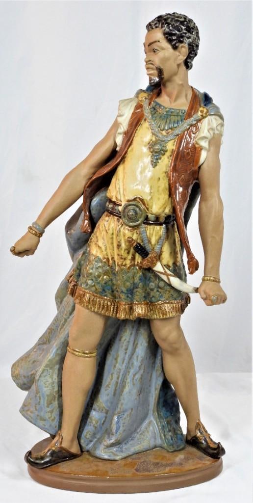 Large Lladro Signed Porcelain Figurine (1 of 12)