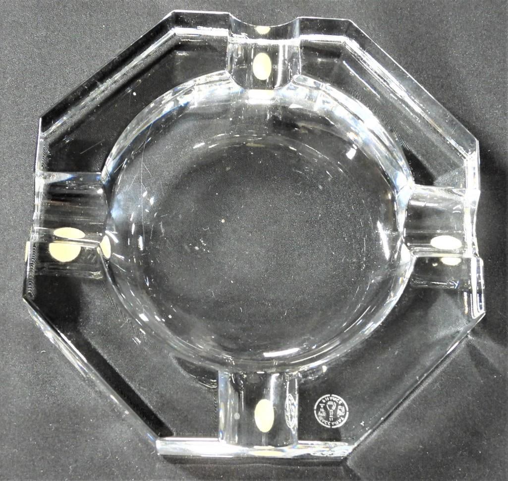 VINTAGE BACCARAT CRYSTAL ASHTRAY (1 of 6)