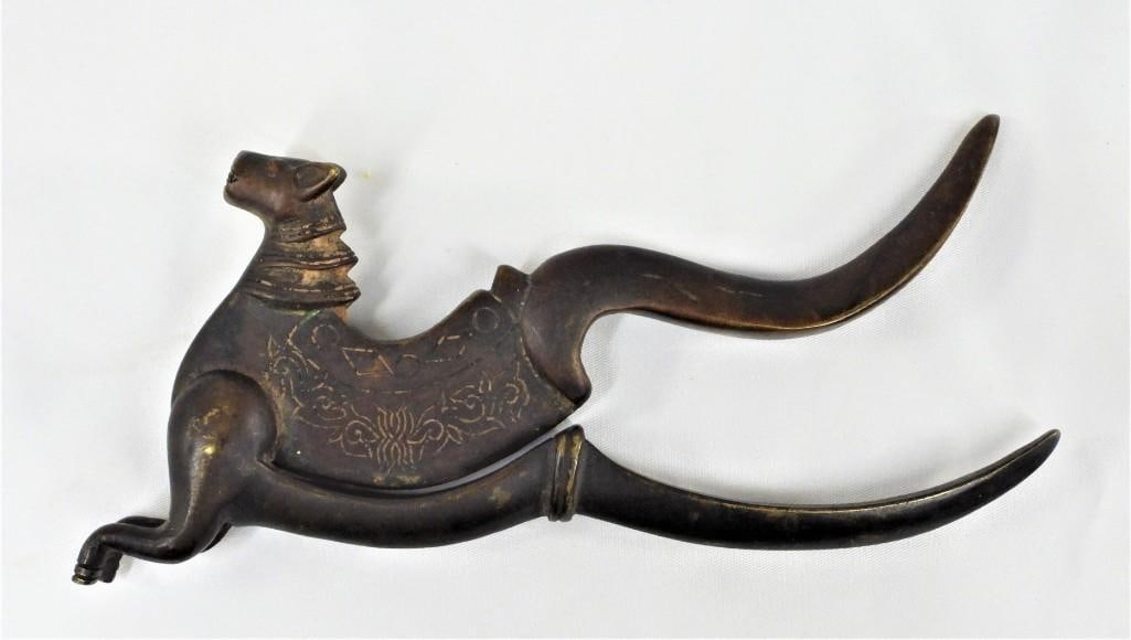 Indonesian Betel Nuts Cracker Crusher Auction