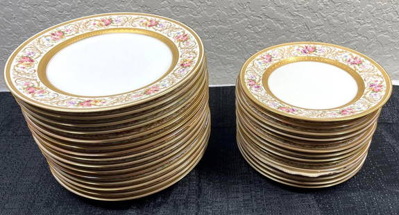 French Porcelain Plates with a wide gold band on white porcelain with flowers pattern on the trim: French Porcelain Plates with a wide gold band on white porcelain with flowers pattern on the trim 15 Dinner Plates, Diameter 10.25 inch / 26 cm 14 Desert Plates, Diameter 8.50 inch / 21,5 cm