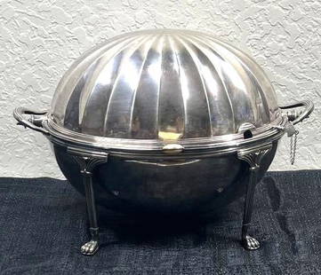English Silver Plated Breakfast Dish by MAPPIN & WEBB: English Silver Plated Breakfast Dish by MAPPIN & WEBB Oval shaped tureen, having a hinged lid with a round button to open; a pierced insert and removable dish. All on a footed base DIMENSIONS :Hei