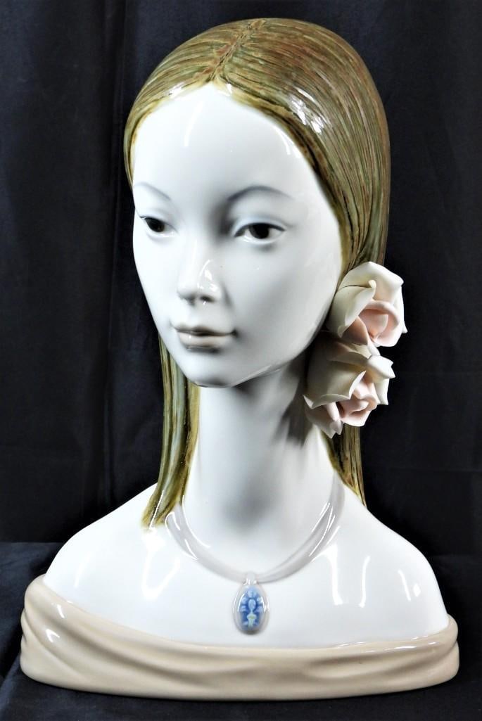 Lladro Maja Head Porcelain Girl Woman with Roses Figurine from Spain (1 of 11)