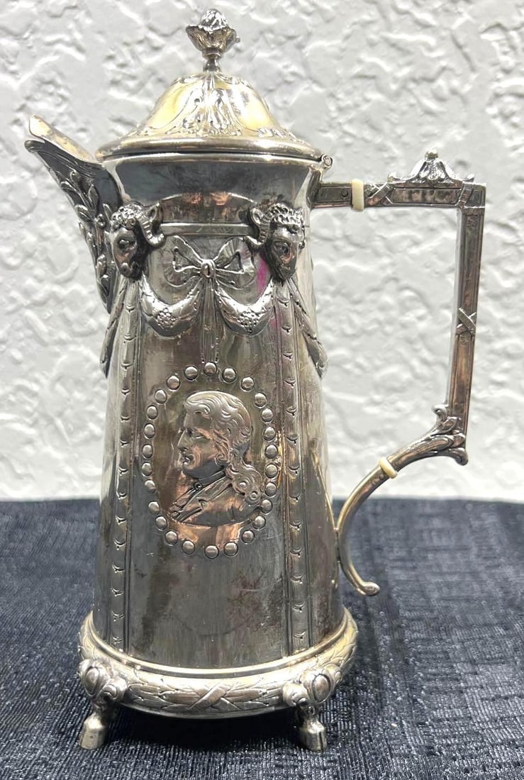 German .800 Silver Georg Roth Hanau Teapot with engravings (1 of 13)