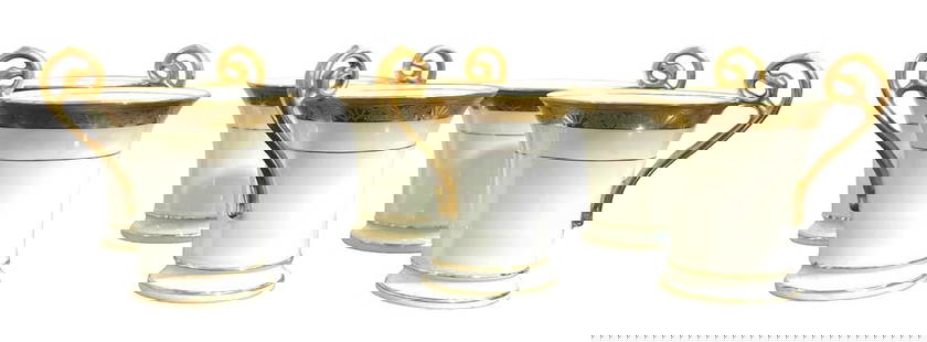 TIFFANY & CO. MINTONS, PORCELAIN CUPS: Minton's for Tiffany and Company, New York, 6 X cupsDIMENSIONS: Height: 3.25 inch / 8,2 cm Top Diameter: 3.20 inch / 8 cm Base Diameter: 2.25 inch / 5,6 cm