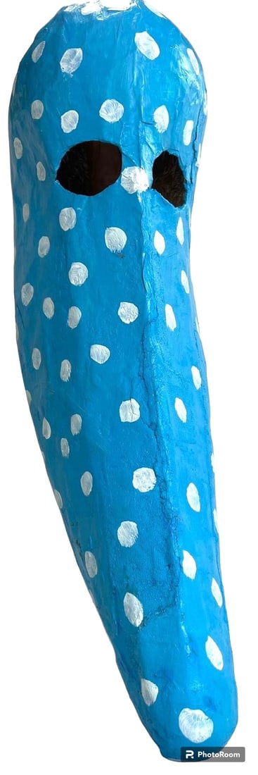 Sculpture on Mixed media and Papier Mache signed MENDIVE and Dated 2012 with COA (1 of 13)