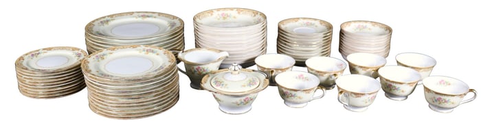 NORITAKE M HANDPAINTED MADE IN JAPAN Patial Dinner set