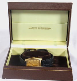 Jaeger-Lecoultre Vintage 18 Karat Gold Square Men's Watch