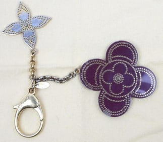 Louis Vuitton stipply flower bag charm tortoise / key chain