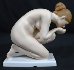 Porcelain figurine " Drinking Femele", designed by Ernst Wenck for Rosenthal.