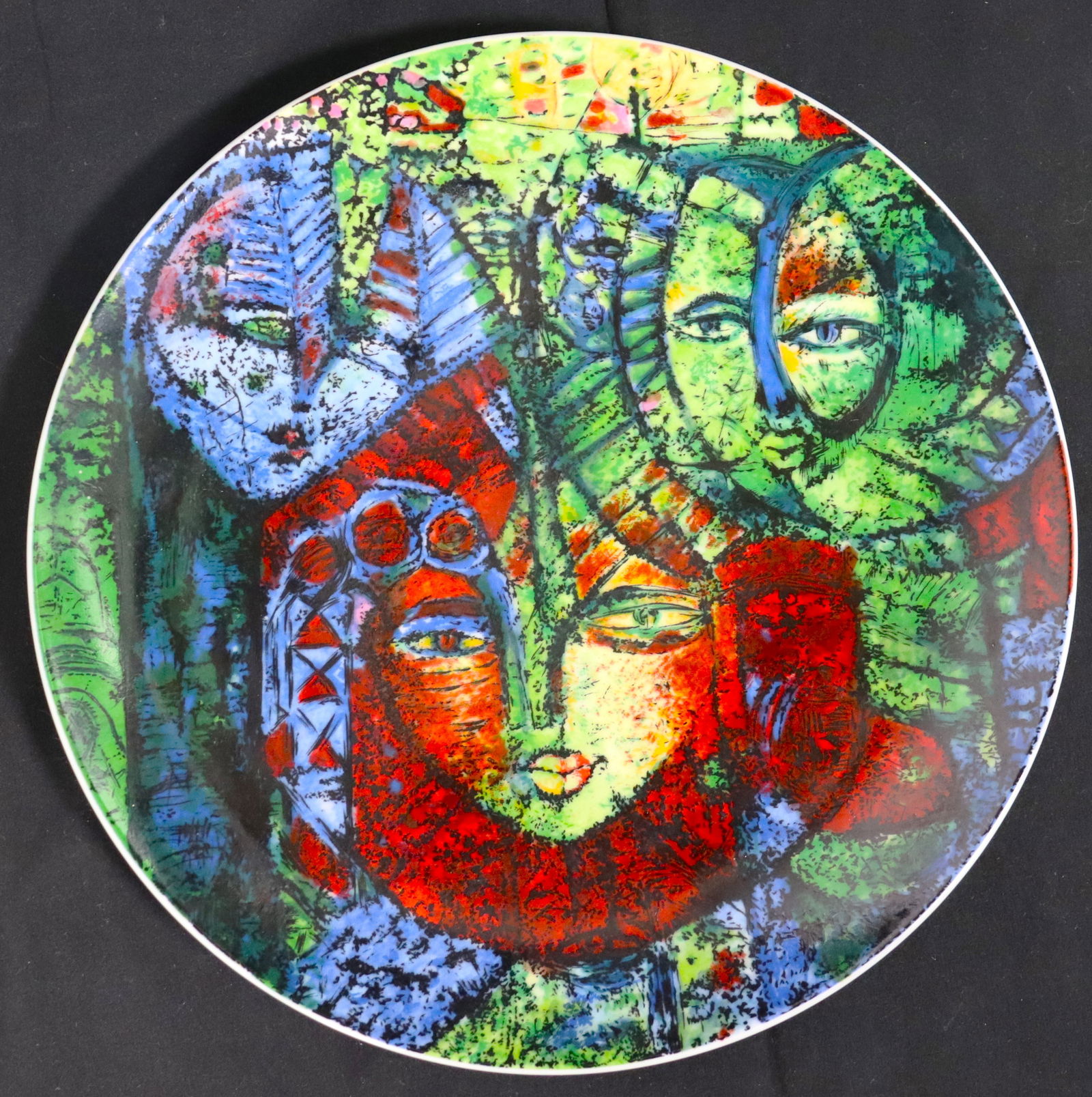 Collectible Plate dated 2000 Collection Haitien painting (1 of 4)