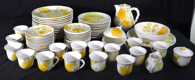 74 Ceramic Pieces. Marked Ernestine of Salerno with pattern flowers