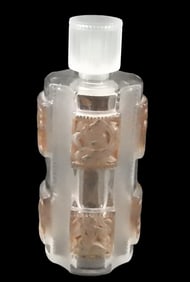 Rene Lalique - Helene N 1 model bottle dating from the 40s