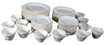 60 Pieces of Vintage Wedgwood Etruria Barlaston England Queens 60 Pieces