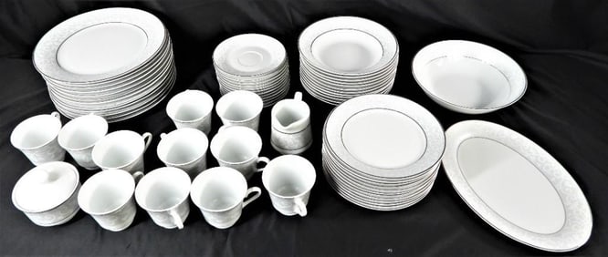 CHRIS MADDEN JC PENNEY PORCELAIN SET from China 63 pieces