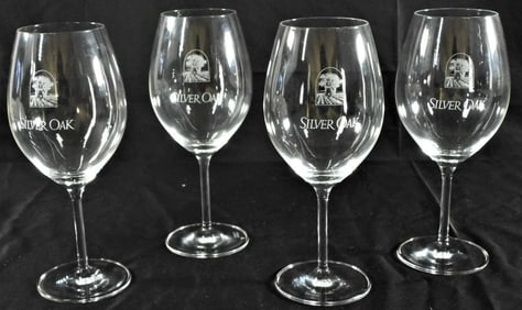 4 X Silver Oak wine Glass Schott Zwiesel