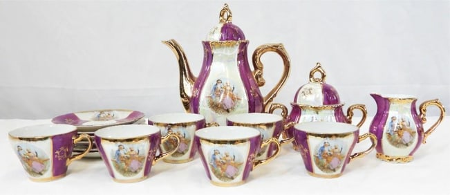 Gorgeous vintage tea pot set