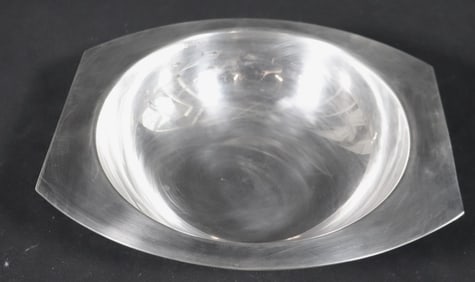 Stainless steel bowl