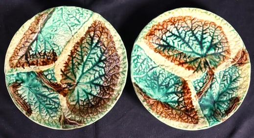 Majolica begonia leaf plate