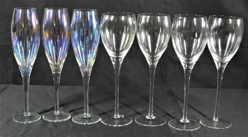 Champagne flute (3) and wine glass (4)