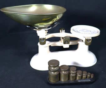 Victor England vintage cast iron kitchen scales with brass pan and seven weights, grocery scale,