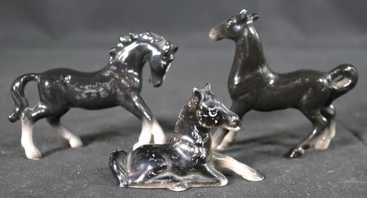 Three Porcelain Horses Figurine from Japan