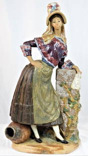 Large Lladro Signed Martinez Ruiz Large Porcelain Figurine #184: LargeLladro Signed Martinez Ruiz Large Handmade Porcelain Figurine #184DIMENSIONS: Height 22 inch / 56 cm 