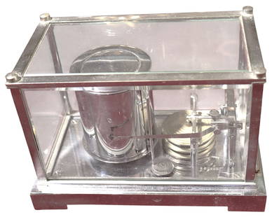 Barograph or recording barometer signed LM for Léon Maxant: Barograph or recording barometer signed LM for L&eacute;on Maxant , in chromed metal and beveled glasses, mechanism with Vigie capsules, from the beginning of the 20th century. Signed and numbered 342