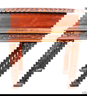 Vintage Small wooden Table: Vintage Small wooden Table DIMENSIONS: Height: 17.50 inch / 44,5 cm&nbsp; &nbsp; &nbsp; &nbsp; &nbsp; &nbsp; &nbsp; &nbsp; &nbsp; &nbsp; &nbsp; &nbsp; &nbsp;Length: 14.75&nbsp; &nbsp;inch / 37,5 cm&nb