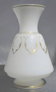 Antique French Opaline Vase, 19th Century: Beautiful Antique French Opaline Vase 19th CenturyDIMENSIONS: Height:&nbsp; inch /&nbsp; cm&nbsp; &nbsp; &nbsp; &nbsp; &nbsp; &nbsp; &nbsp; &nbsp; &nbsp; &nbsp; &nbsp; &nbsp; &nbsp; Top Diameter:&nbsp