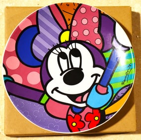 Disney Britto Minnie Mouse plate,