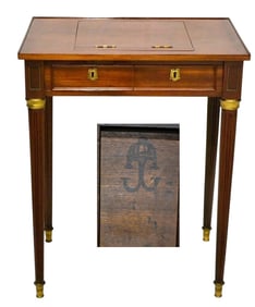 TABLE reader LOUIS XVI 18th Century Provenance Chateau de Compiegne from France