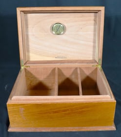 Vintage wood Cigars Humidor by Espinosa Cigar Corp.