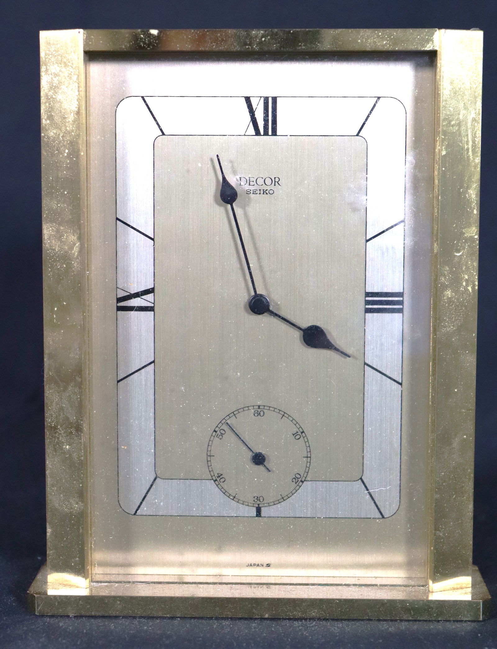Vintage DECOR Seiko, Japan, Desk quartz clock (1 of 5)