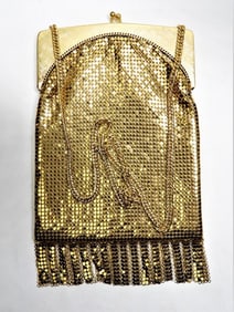 Large vintage whiting Davis gold mesh handbag