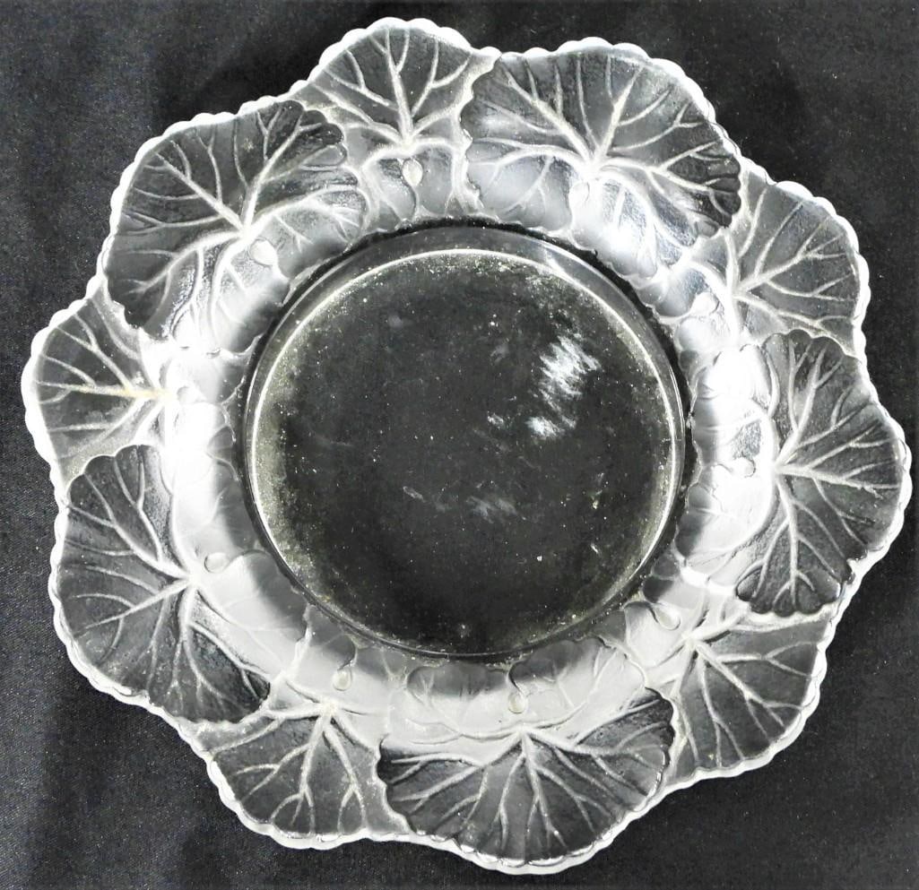 LALIQUE CRYSTAL HONFLEUR ASHTRAY (1 of 7)