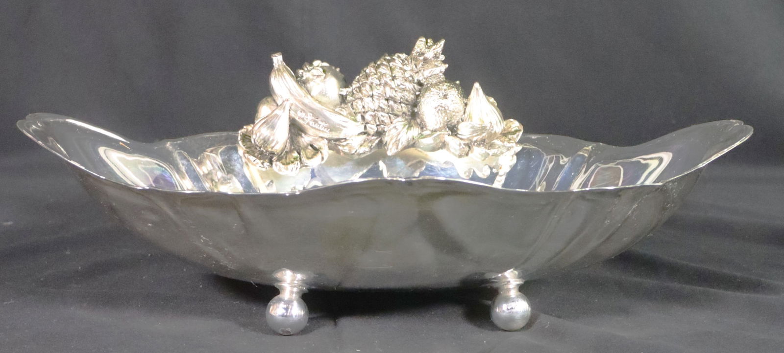 Vintage Fautin Italian Silverplate Fruit Bowl (1 of 15)