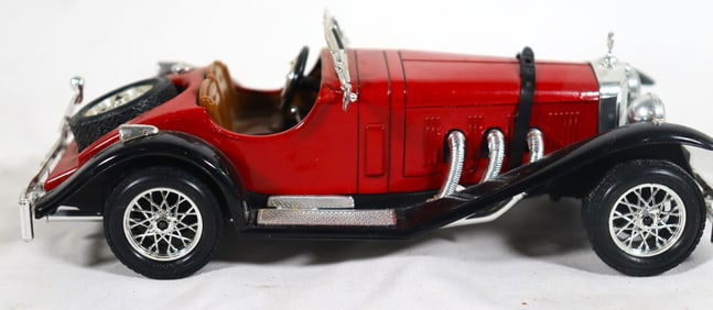 Vintage Burago MERCEDES BENZ SSK (1928) 1/24 Scale Diecast Model Car