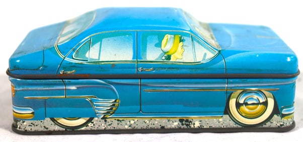 Vintage 1982 Ian Logan's Carlectables blue tin box.