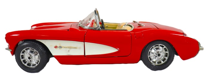 Vintage Maisto Diecast Red 1957 CHEVROLET CORVETTE CONVERTIBLE 1:18 scale