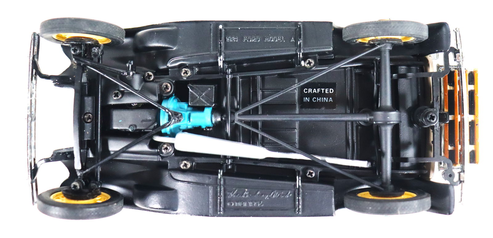 Vintage Danbury Mint 1931 Ford Model A Roadster diecast model car. - 10