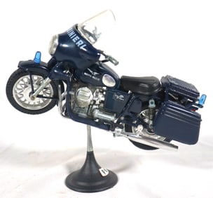 Vintage Polistil  die-cast model of a Moto Guzzi V7 Carabinieri police motorcycle.