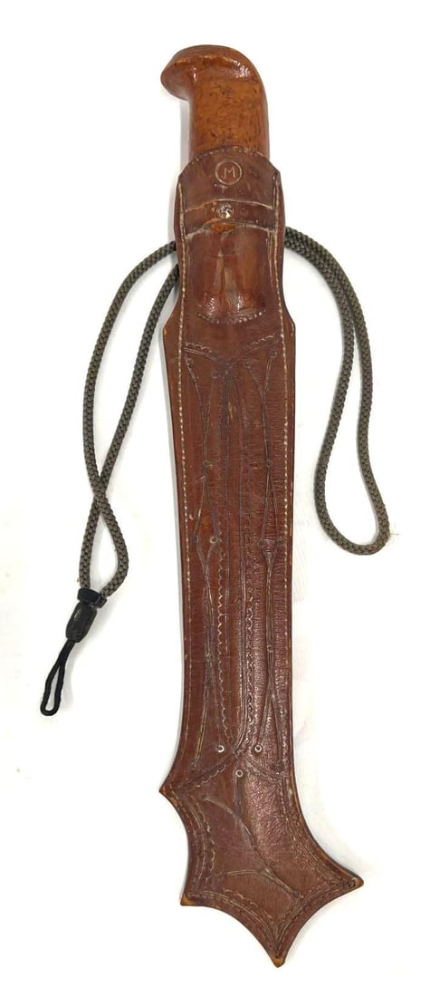 Large Knife with Sheath (1 of 6)