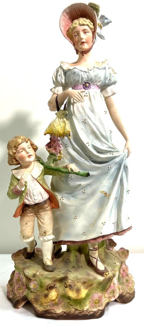 LARGE GERMAN PORCELAIN FIGURINES WOMAN WITH A BOY BY GRAFENTHAL (1 of 10)