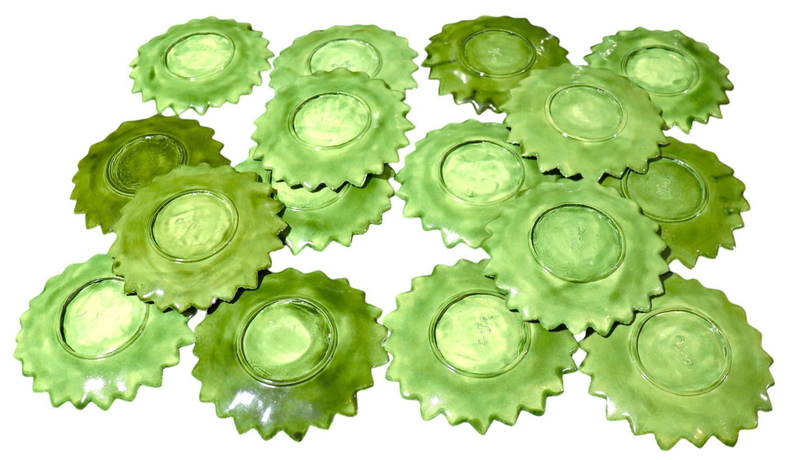 16 x Pineapple leaf plates - 7